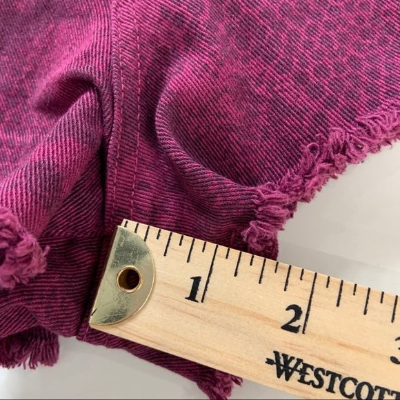 Urban Outfitters BDG Python High Rise Cheeky Short - Picture 10 of 10